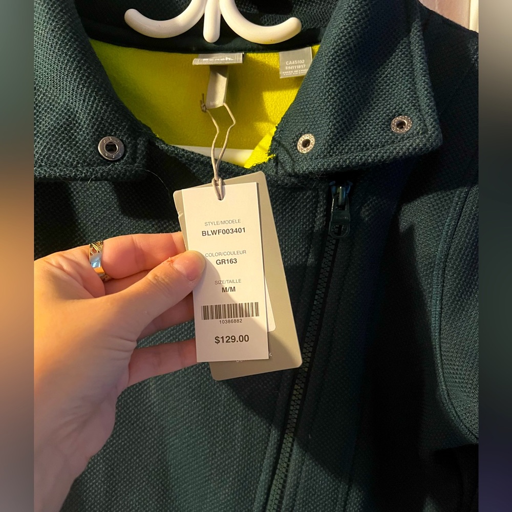 NWT bench jacket